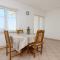 Apartments with a parking space Mandre, Pag - 6582