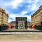 Modern 1 Bed Apartment With Secure Gated Parking - Bradford