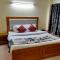 Goroomgo Kalra Regency - Best Hotel Near Mall Road with Parking Facilities - Luxury Room Mountain View - Shimla