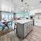 Laketown Wharf 1326