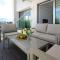 Jenny - Beachfront Apartment