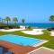 Jenny - Beachfront Apartment