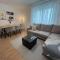 Modern apt near city centre