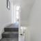 Charming 3 BR in Folkestone!