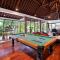 You think you know Canggu - Think again! Stunning LARGE LUXXE 7bed Villa