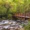 Alpine Joy-Hot Tub, Pond Access ,1089 of FREE tickets for each paid day, Dollywood and More!
