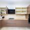Stay Play Away Residences - Luxury 5 bed, Airport Residential