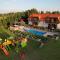 Apartamenty Pod Łysicą & SPA - przy stoku, basen, jacuzzi, sauna