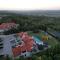 Apartamenty Pod Łysicą & SPA - przy stoku, basen, jacuzzi, sauna