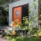 Tranquil 2 bedroom Garden Apart