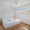 Golden Glow Bungalow with AC and pool - Caserío Cañada