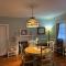 Inn on Fox Meadow - Spacious Victorian Inn - Gaithersburg