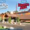 AmericInn by Wyndham Wisconsin Dells - Wisconsin Dells