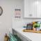 Hidden Renovated Garden Cottage Near Costco I99 - 肖尔莱恩