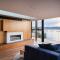 Hobart - Waterfront penthouse with private heated pool