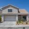 Modern Home in Las Vegas Near Strip with Pool and Jacuzzi - لاس فيغاس