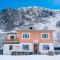 Unstad Surfpacker Hostel