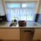 London Luxury 2 Bedroom Flat Sleeps 8 free parking - East Barnet