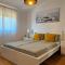 Apartment Bluemare B7 with Shared Pool - Ližnjan