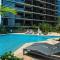 Brand-new central apartment w pool, gym and more