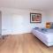 Penthouse Moos