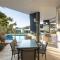 Pavillions 17 Waterfront with Private Pool and Buggy