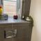 Suite near City, Science Park & Marshalls and close to Riverside walks