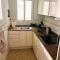 Yellow Apartment-La Mata -2 min to beach, private garage