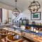 Adoras Place - Sleeps 16