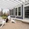 Douglas Cottage - Great location walking distance to both Douglas beach and Downtown! - Douglas