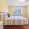 Boho Chateau - Located less than a block to Lake Michigan and Kid's Corner - South Haven