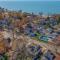 Boho Chateau - Located less than a block to Lake Michigan and Kid's Corner - South Haven
