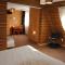Logis Hotel Du Casino Restaurant Le Mathelia
