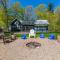 My Blue Haven - Shared lake access across the street! Glamorous home! - Fennville