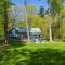 My Blue Haven - Shared lake access across the street! Glamorous home! - Fennville