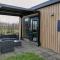 Luxe chalet op minicamping in waarde met sauna
