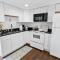 Maple Getaway - Short distance to downtown, beaches, and breweries - Douglas