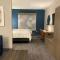 Holiday Inn Express & Suites Elyria by IHG
