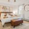 Boho Haven Hideaway - Walk to Pool,Theater,Arcades, Firepit, Lake Access - Thornhurst