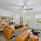 Boho Haven Hideaway - Walk to Pool,Theater,Arcades, Firepit, Lake Access - Thornhurst