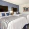 Best Western Plus Edmonds Harbor Inn