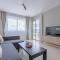Stylish One-Bedroom Sea Retreat