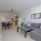 Stylish One-Bedroom Sea Retreat