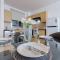 Stylish One-Bedroom Sea Retreat
