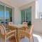 Stylish One-Bedroom Sea Retreat