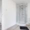 Newly refurbed, 5BR, Sleeps 12 - Нортгемптон