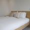 Modern New Spacious Apartment - 克罗伊登