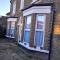 Place to stay in Longbridge