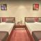HOTEL CRYSTAL CROWN