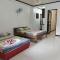Riverside at Aninuan Accommodation and Food